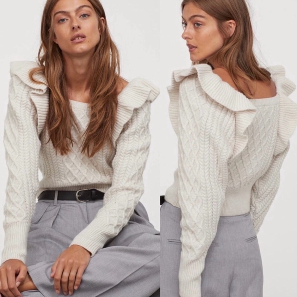 NWT - H&M Sweater